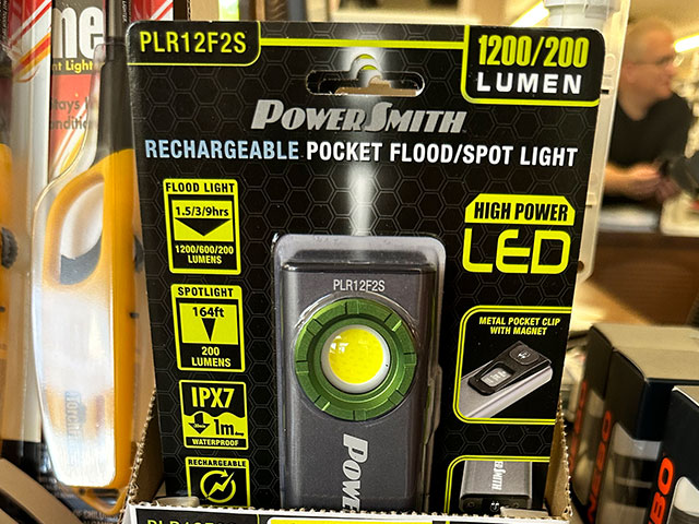 PowerSmith Pocket Flood Light